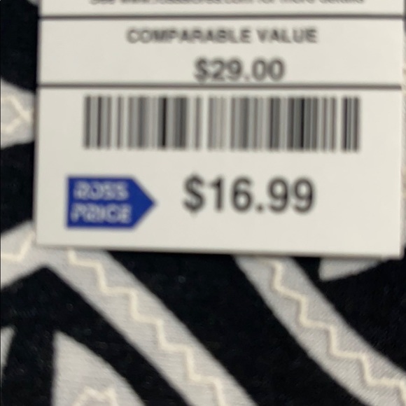 Dress - Picture 4 of 4